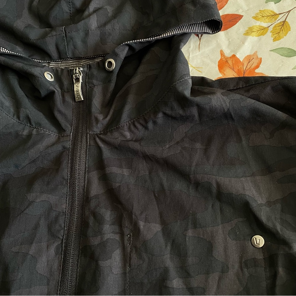 Vuori Black Hooded Utility Jacket with Subtle Camo - Picture 2 of 7